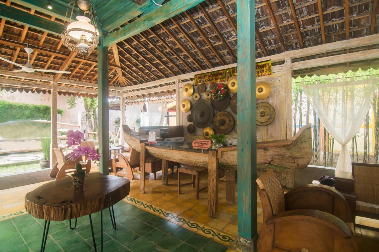 Kampung Lawasan Heritage Cottage Maguwo Экстерьер фото