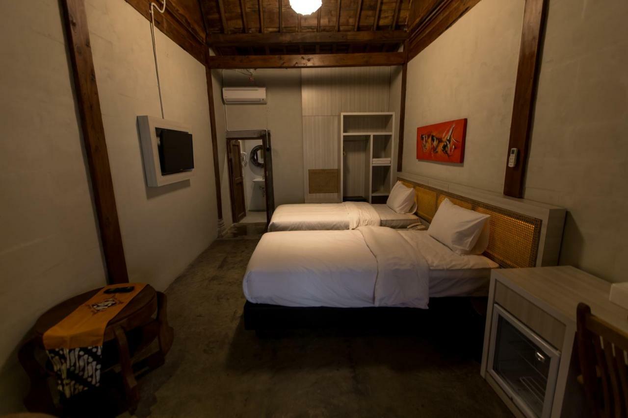 Kampung Lawasan Heritage Cottage Maguwo Экстерьер фото